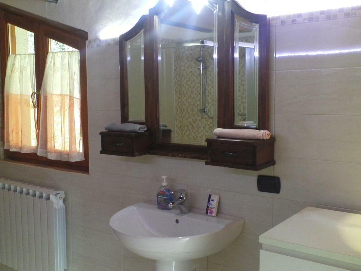 B&B I Ghiri Canzo Exterior foto